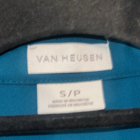 Van Heusen Top Women’s Petite Small Teal - Picture 2 of 3